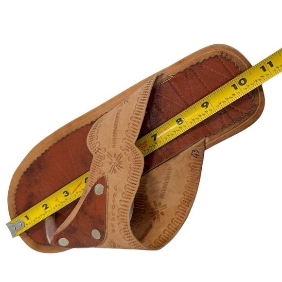 Handmade Tooled Leather Unisex Flat Sandals - Picture 8 of 10